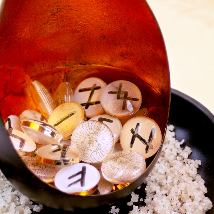 Créer mes runes divinatoires! - PDF